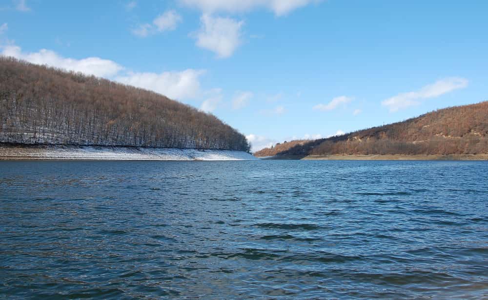 Topographic, Bathymetric and Sediment Analysis Study of Lake Batllava